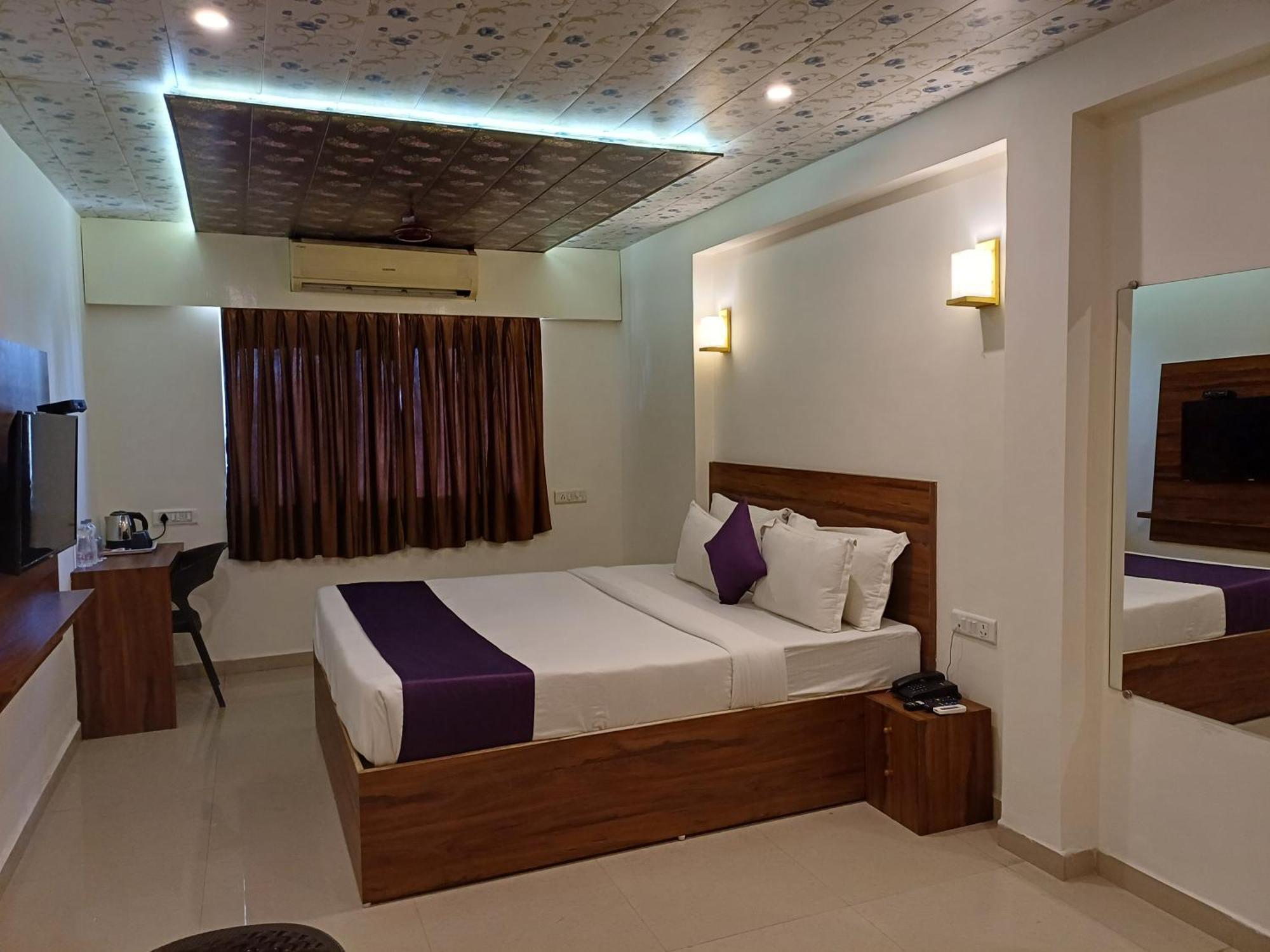 Vits Daman Devka Beach 外观 照片